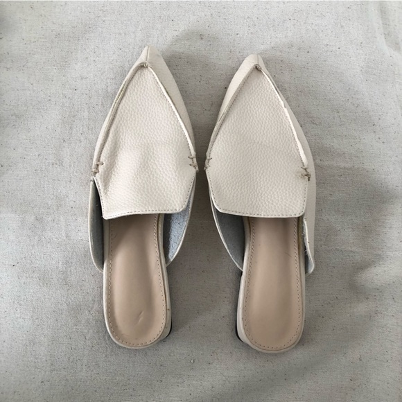 Off white pointed loafers sz 6 - Picture 3 of 5
